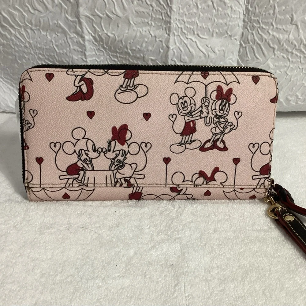 Dooney & Bourke Disney Mickey & Minnie Mouse Love Pink Romantic Wristlet Wallet